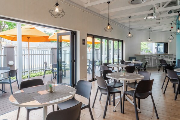 Restaurant - WINK Quiver Tree (Stellenbosch)