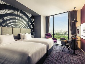 Minibar, in-room safe, individually furnished, desk - Mercure Bangkok Makkasan (Bangkok)