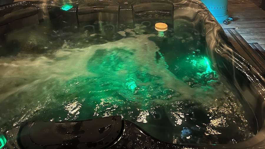 Chinook Winds Lodge