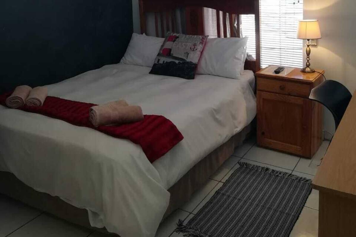 Habitación estándar doble (upstairs) | Caja fuerte