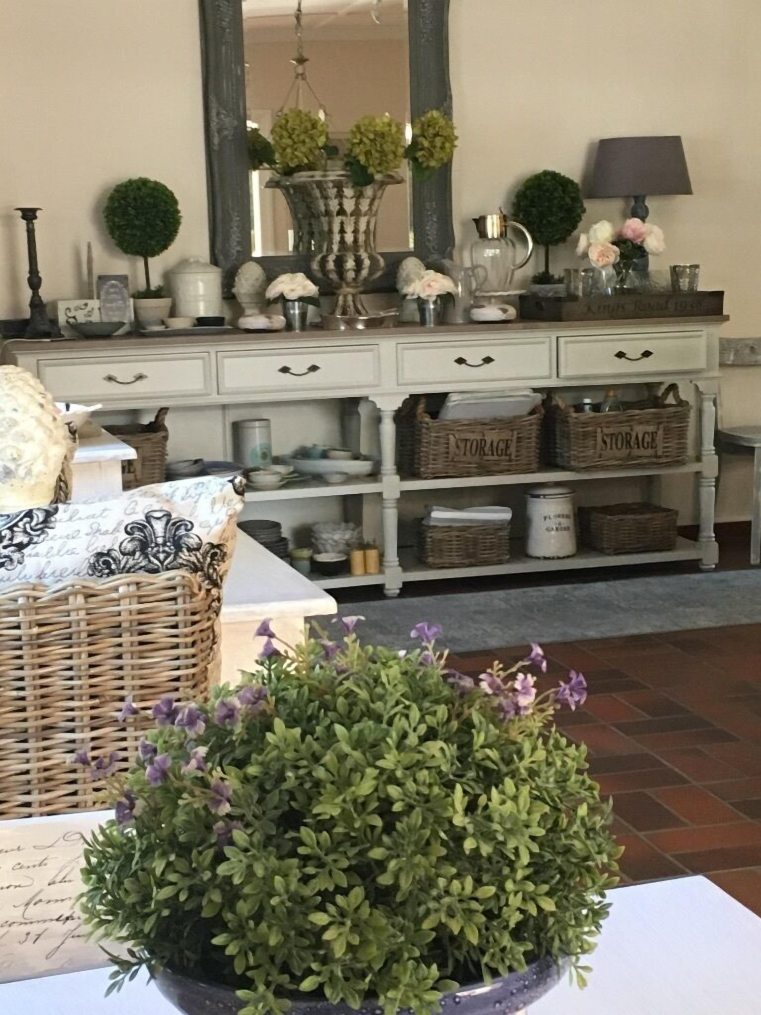 每日供應即叫即煮早餐 (費用另計)