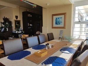 Full breakfast for a fee - Melkbosch Guesthouse (Cape Town)