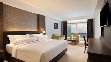 Quarto família, 1 cama King, para não fumantes | Roupas de cama de algodão egípcio, roupas de cama premium