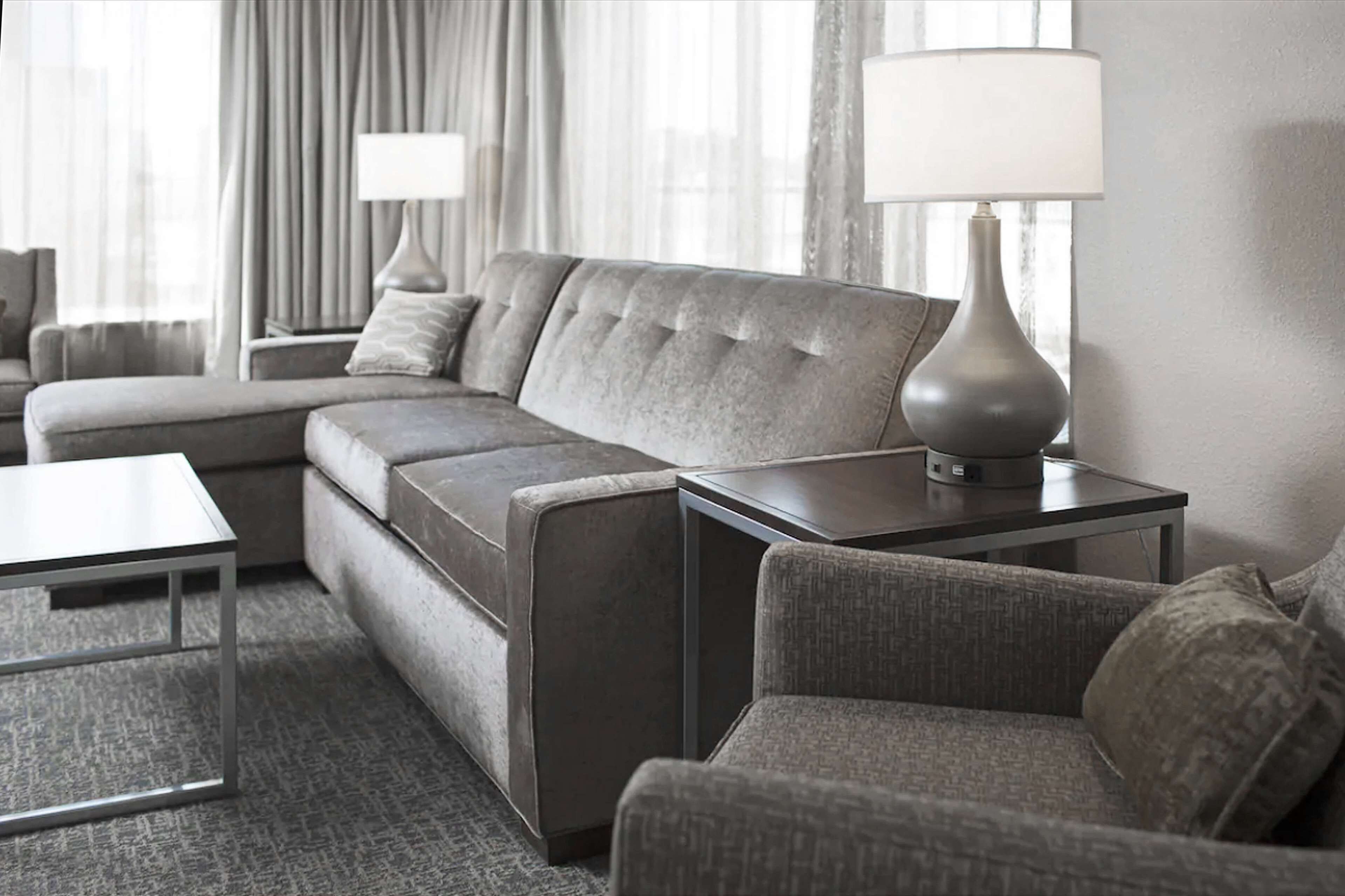 43-inch lcd tv with cable channels, tv, mp3 dock