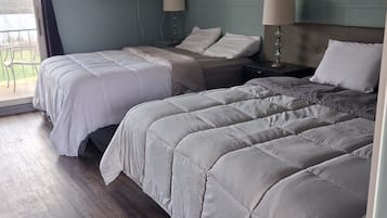 Basic Room, 2 Queen Beds, Partial Lake View | Desk, free WiFi, bed sheets