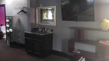 Suite, 1 Queen Bed ( Vu ) | Living area | 48-inch flat-screen TV with cable channels, TV
