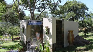 Exterior detail - Martin's Haven Guest Lodge and Function Venue - Campground (Mbombela)