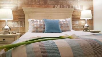 Romantic Villa, 2 Bedrooms, Patio, Resort View | 2 bedrooms, premium bedding, in-room safe, iron/ironing board