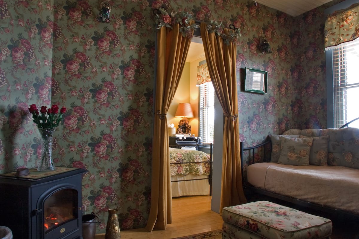 Chambre Triple Standard, salle de bains attenante, vue montagne (Miner's Suite) | Intérieur