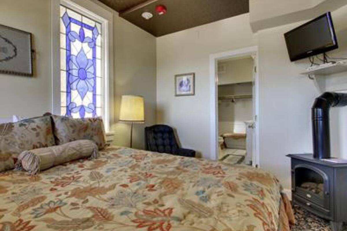 Standard Double Room, Ensuite, Mountain View (Cleopatra Hill )