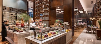 DoubleTree by Hilton Hotel Shiyan