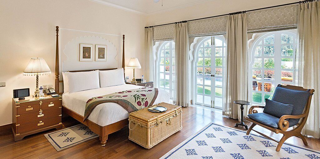 Hochwertige Bettwaren, Minibar, Zimmersafe, Schreibtisch