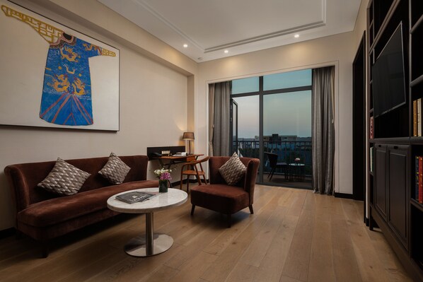 Ropa de cama de alta calidad, edredón y minibar 