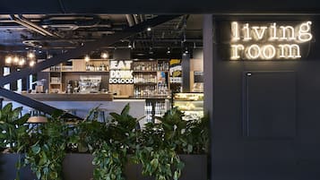 2 bars/lounges, rooftop bar