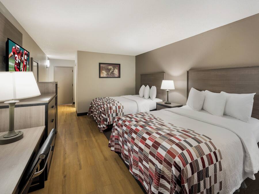 Deluxe Room, 2 Double Beds, Non Smoking | Desk, iron/ironing board, free WiFi, bed sheets