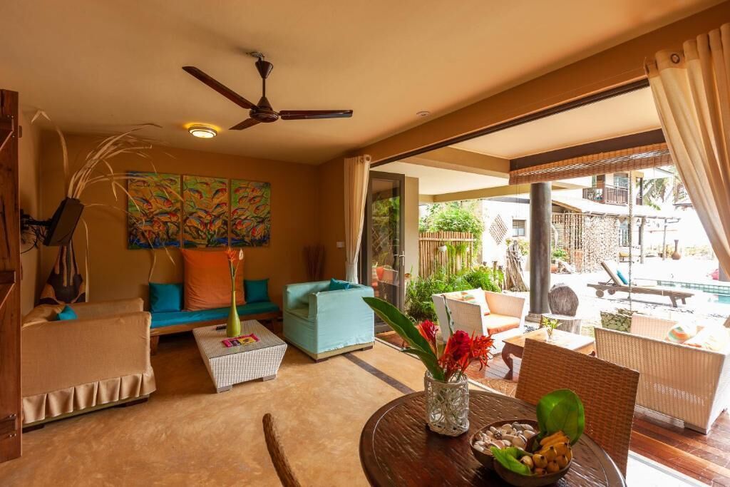 Classic Suite, Kitchenette, Partial Sea View | 9 bedrooms, in-room safe, laptop workspace, WiFi (surcharge)