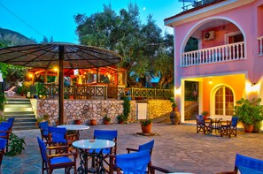 Lounge - Kyprianos (Zakynthos)
