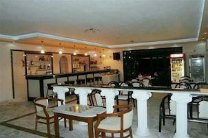 Bar (en el alojamiento)