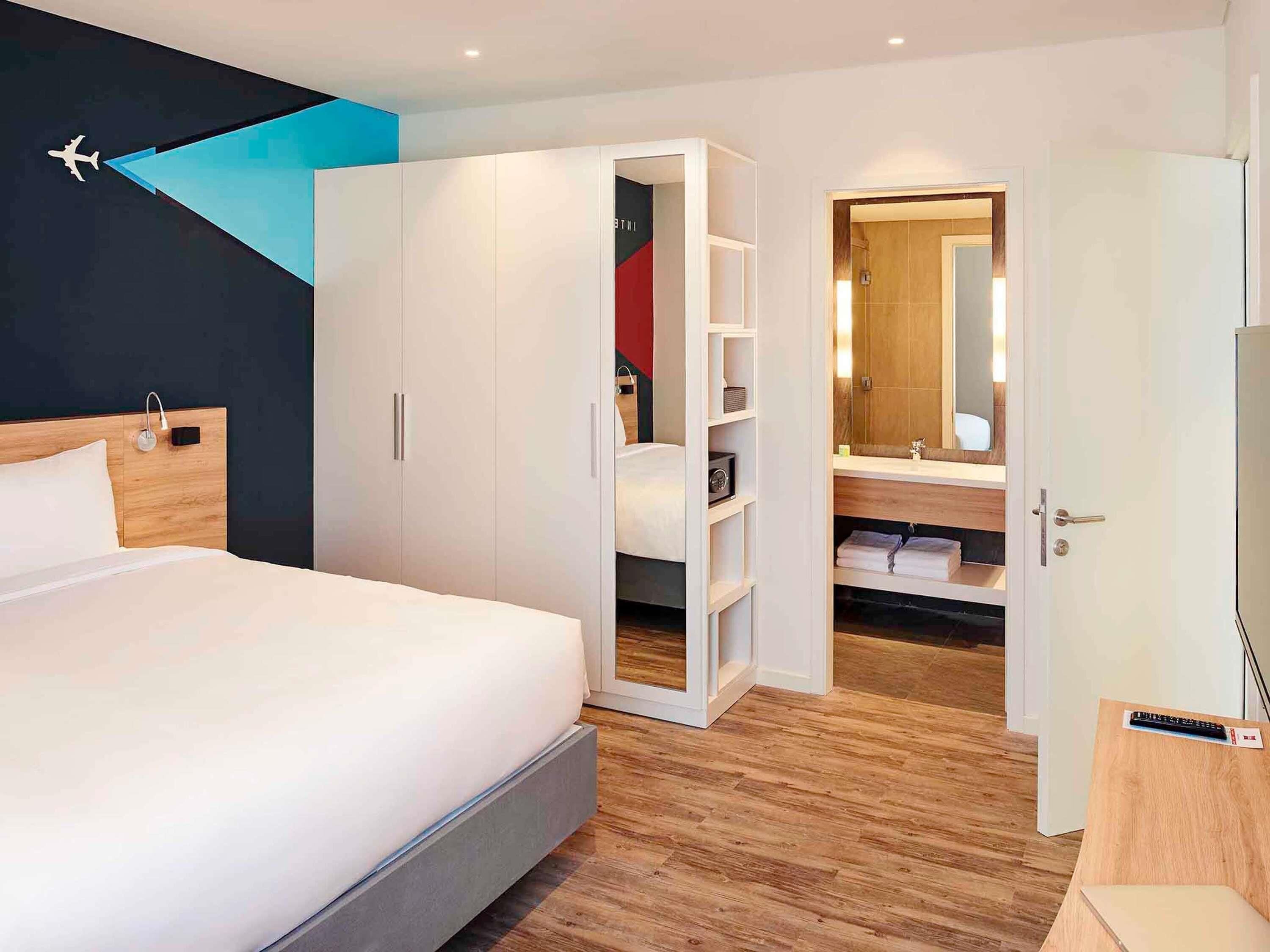 1 Schlafzimmer, Zimmersafe, Schreibtisch, Verdunkelungsvorhänge