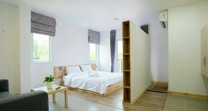 Hughomestay Hotel