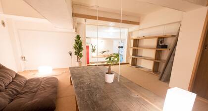 plumhostel