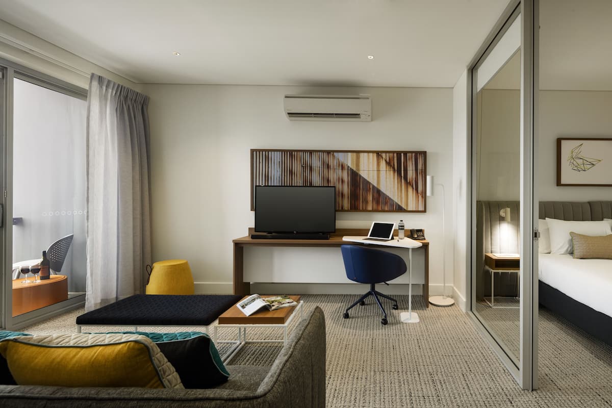 Minibar, in-room safe, desk, soundproofing