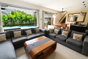 1 bedroom, premium bedding, Select Comfort beds, in-room safe - Villa Tepi Sungai (Legian)
