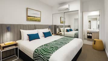 Desk, iron/ironing board, free WiFi, bed sheets