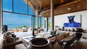 Interior entrance - Villa Amarapura (Pa Klok)