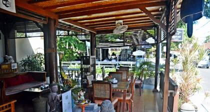 Yulia 2 Homestay Sanur Guesthouse