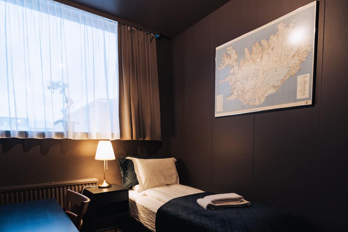 Standard Single Room | Desk, laptop workspace, free cots/infant beds, free WiFi
