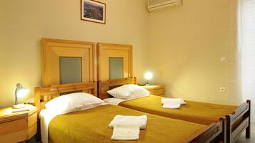 Desk, iron/ironing board, free WiFi