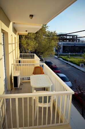 Balcony - Manias Apartments (Kos)