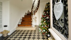 Interior entrance - Le Petit Domaine de Colayrac (Colayrac-Saint-Cirq)