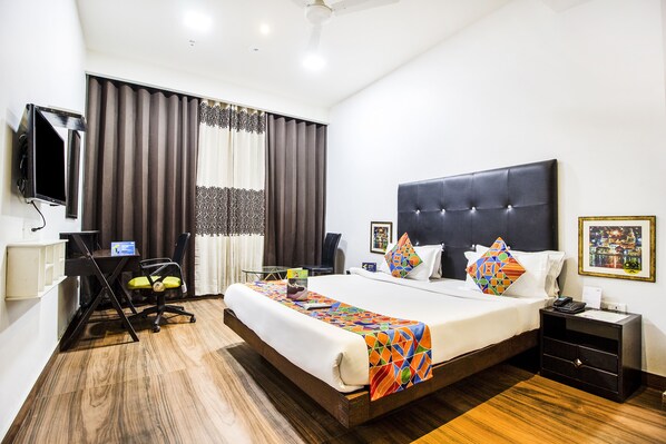 Soundproofing, free WiFi