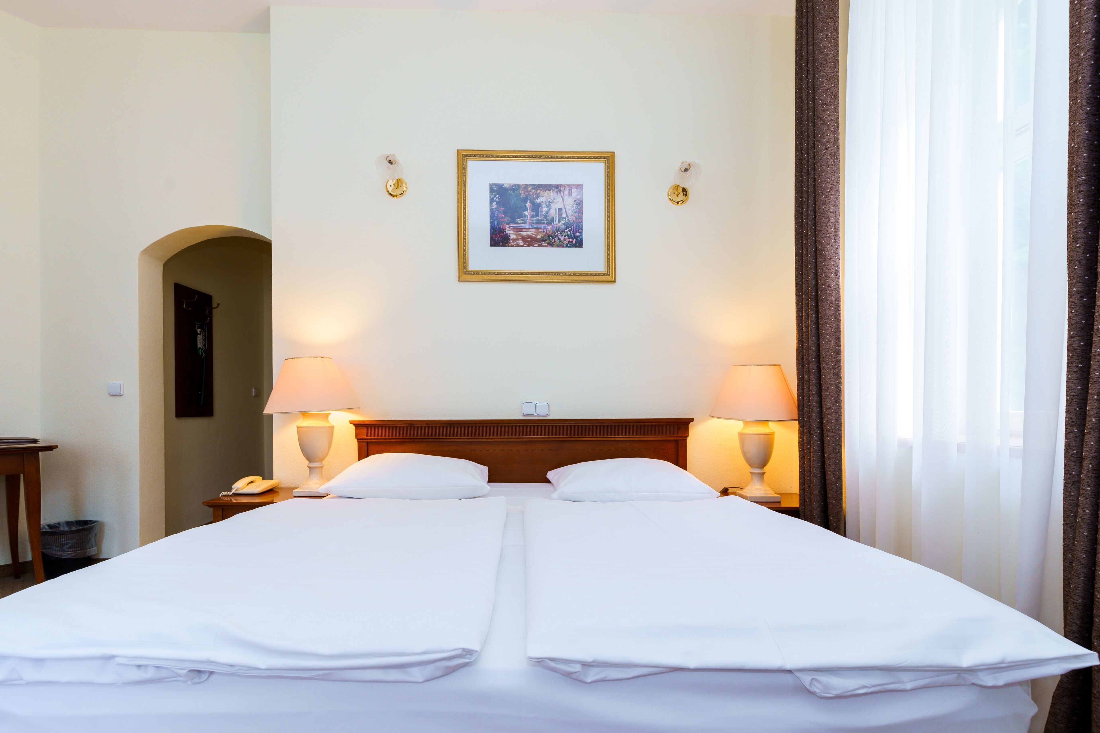 standard double or twin room | in-room safe, desk, laptop workspace, blackout curtains