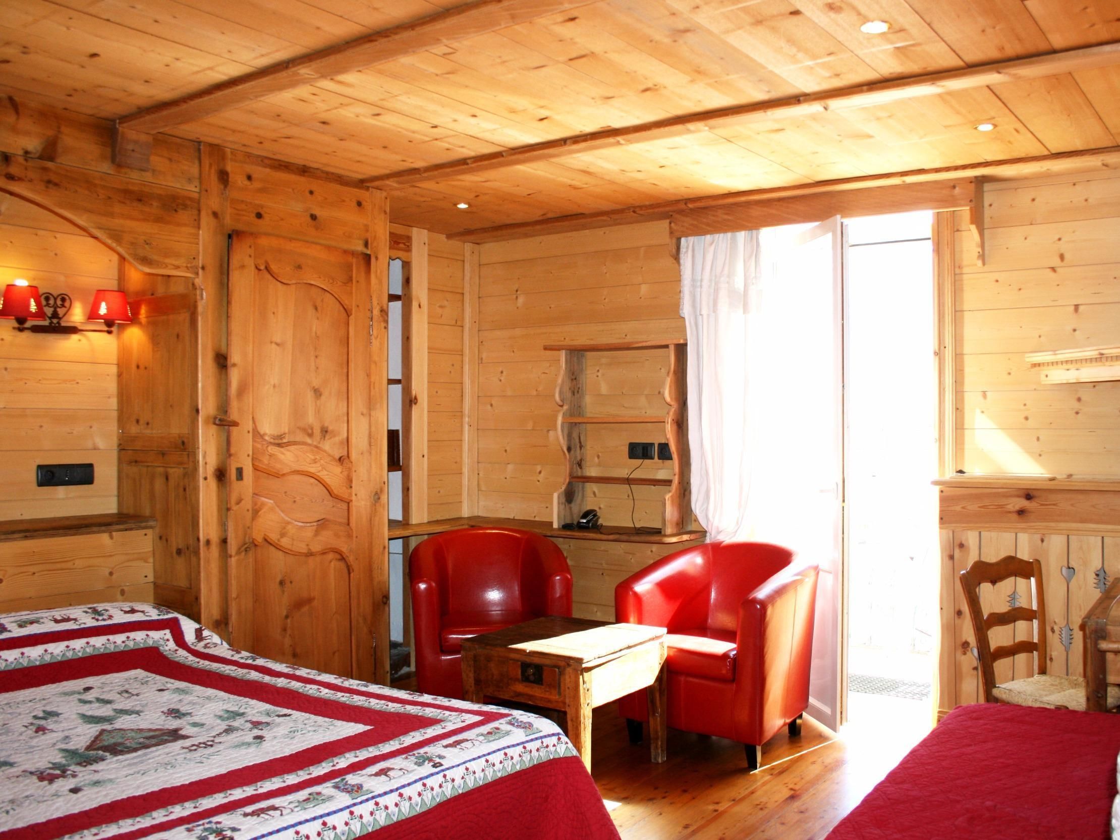 comfort double room | 1 bedroom, desk, soundproofing, free wifi