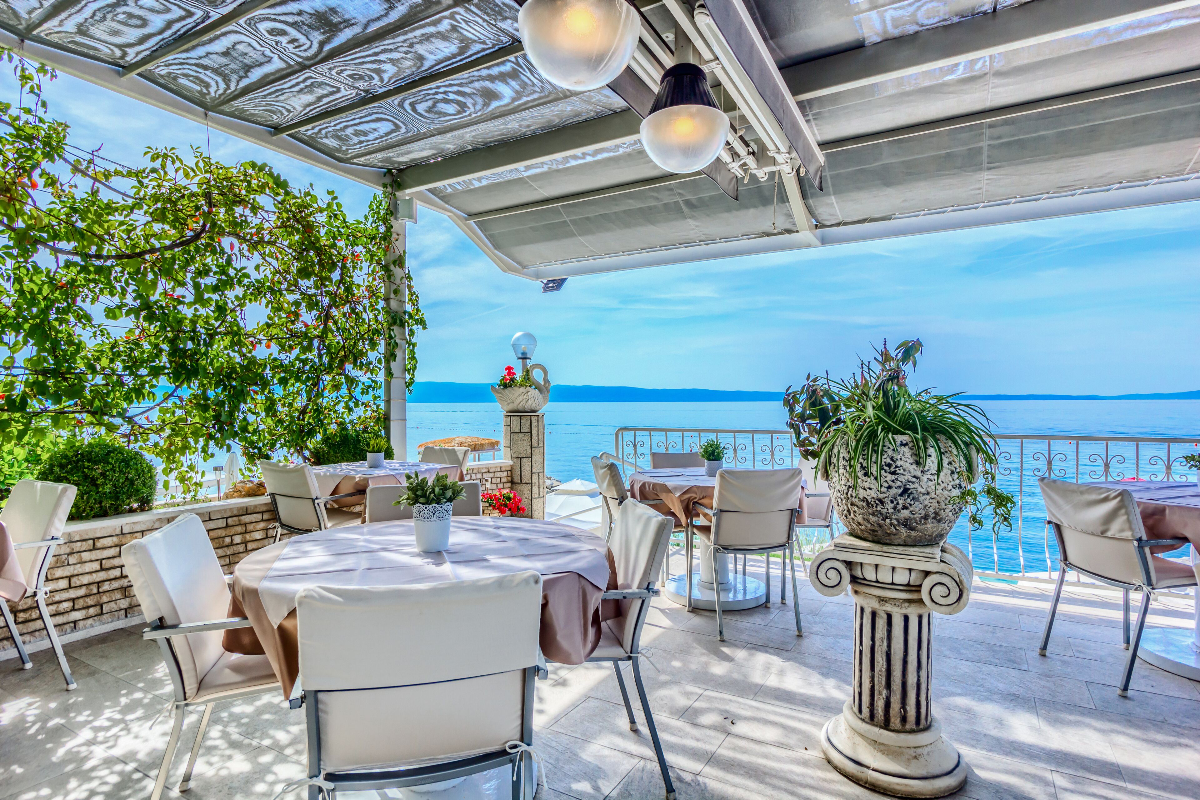 Breakfast and dinner served, Mediterranean cuisine