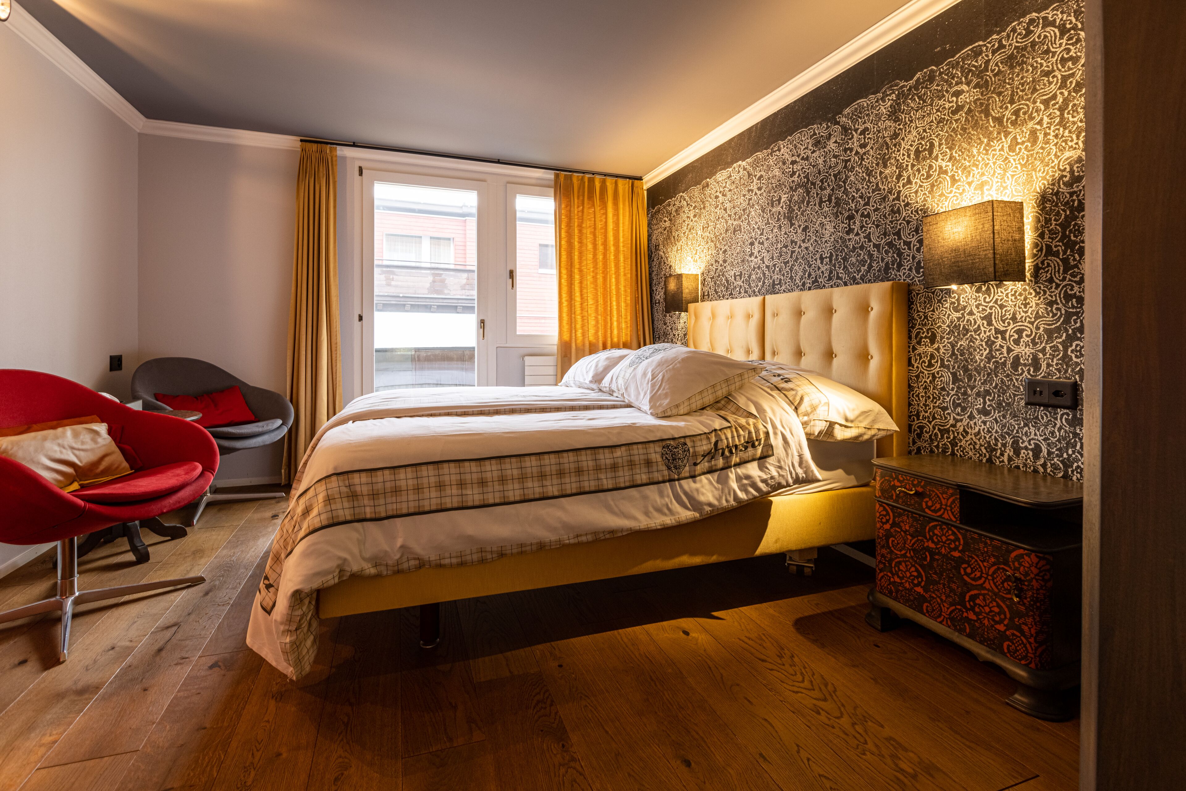 superior double room, balcony | in-room safe, individually decorated, individually furnished, free wifi