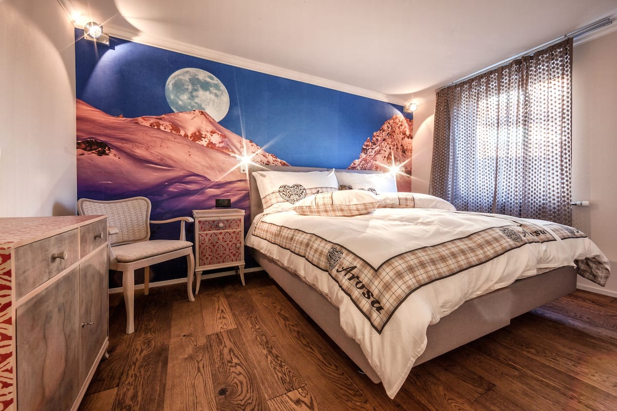 Suite, 1 camera da letto, balcone | Una cassaforte in camera, con stile personalizzato