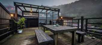 OwlStay Jiufen Wander