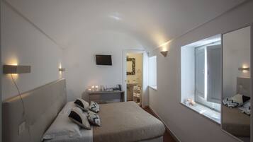 Chambre (matrimoniale/queen) | 1 chambre, minibar, décoration personnalisée, ameublement personnalisé