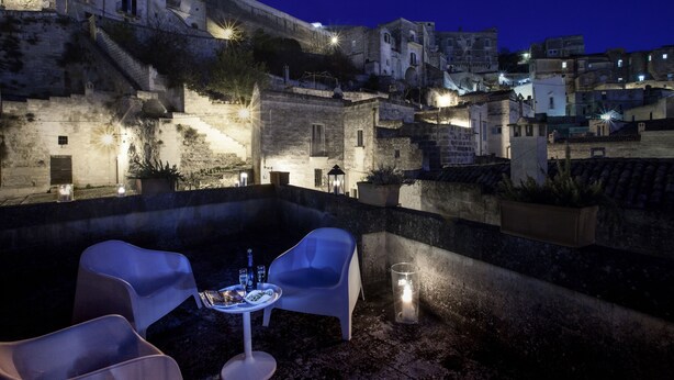 Unclassified image, 1 of 82, button - alle conche (Matera)