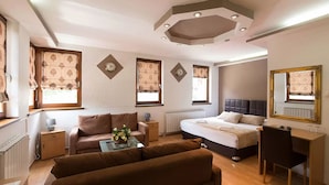Deluxe Quadruple Room, Non Smoking, Private Bathroom - Istanbul Golden Horn (Sarajevo)