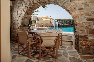 Family Apartment, 2 Bedrooms, Pool View | Terrace/patio