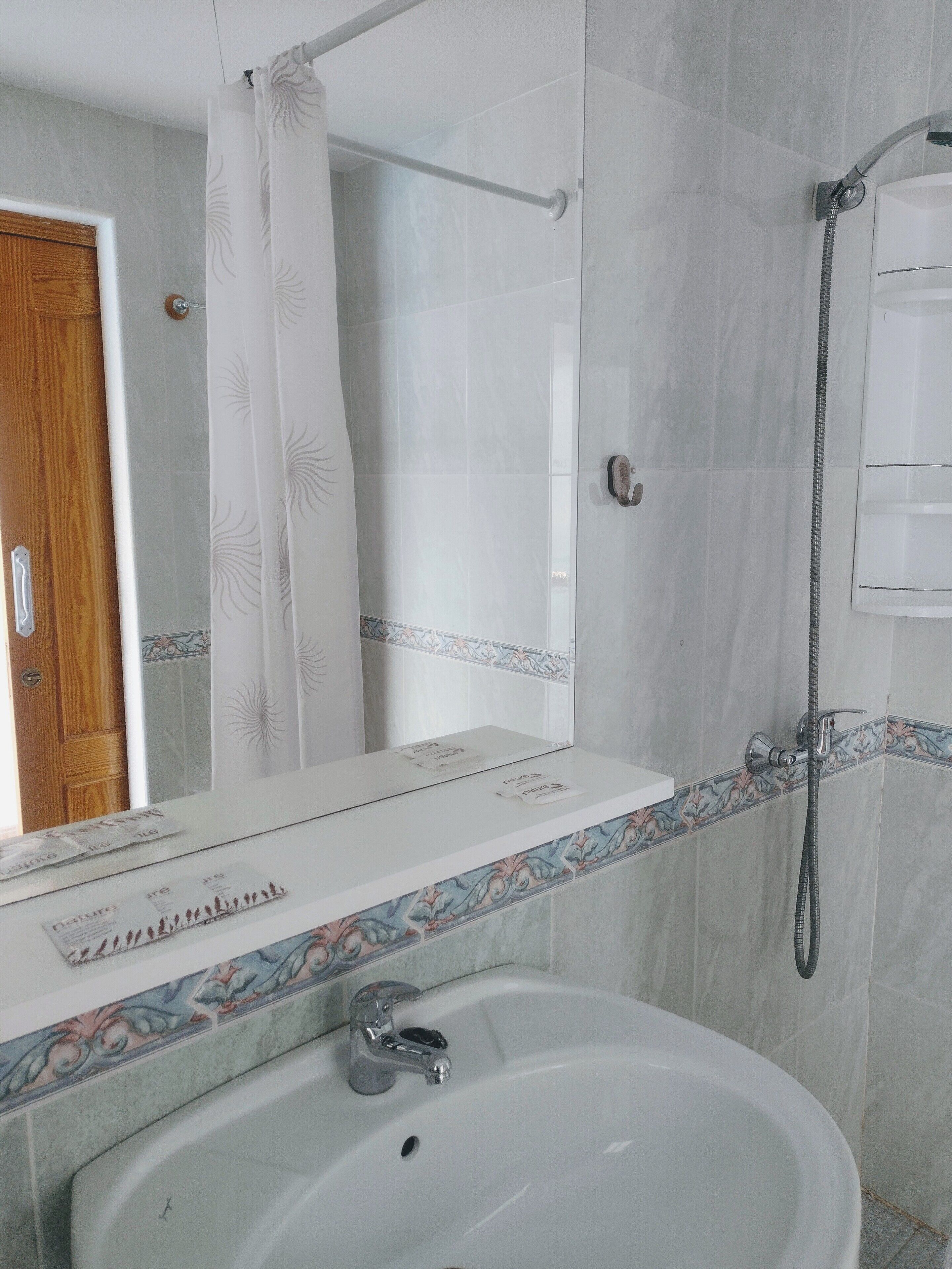 standard double or twin room, 1 bedroom, accessible | bathroom | shower, hair dryer, towels