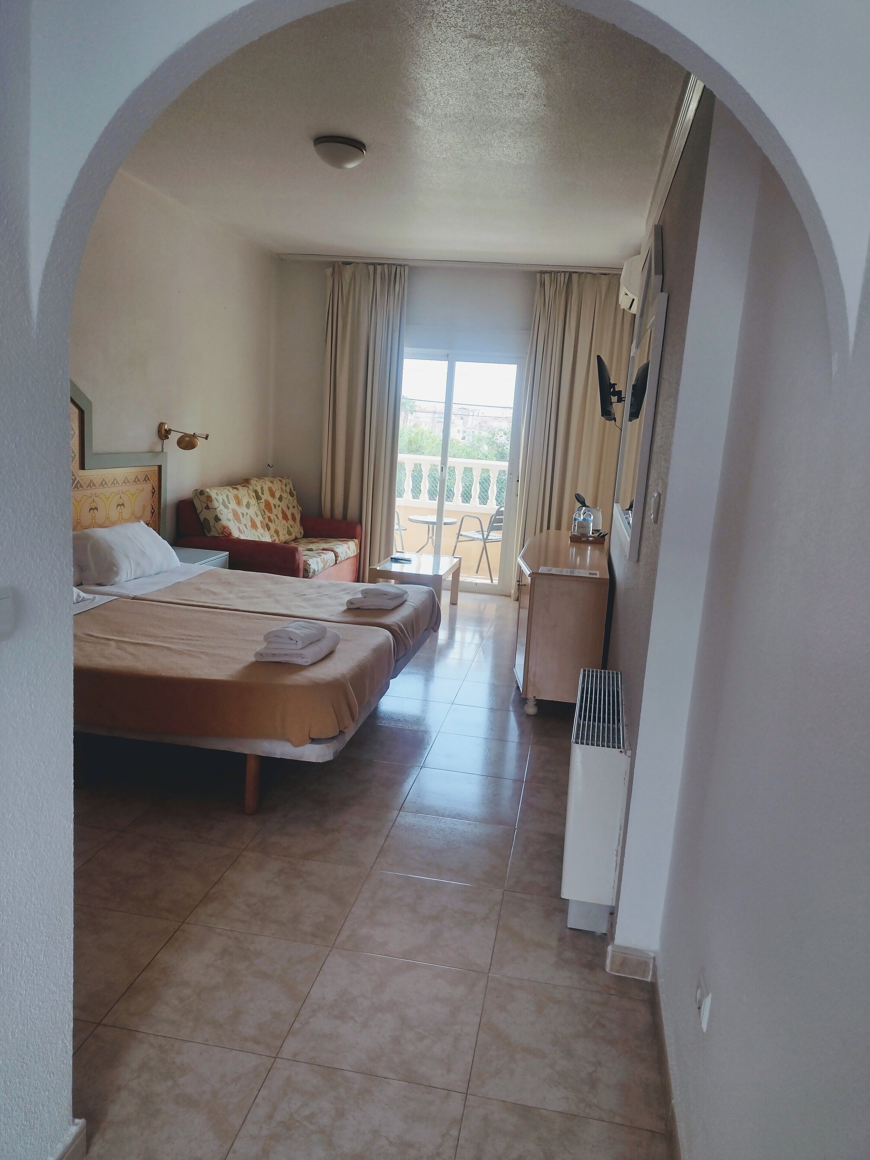 standard double or twin room, 1 bedroom, accessible | bed sheets