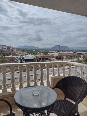 Suite Standar | Seprai linen