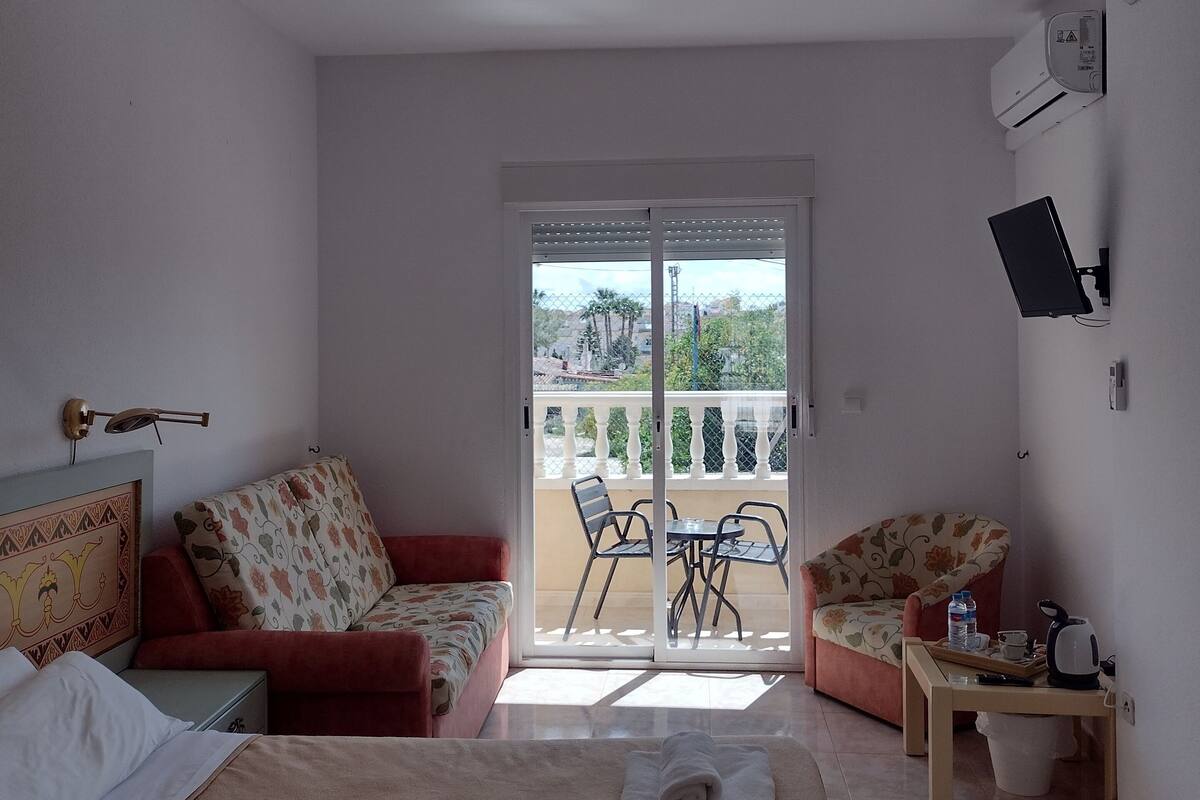 standard suite | bed sheets