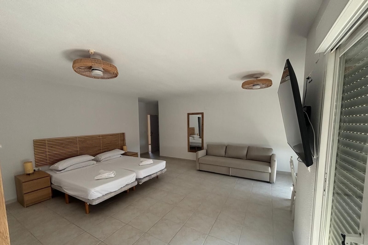 Deluxe Apartment | Bed sheets